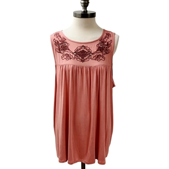 Torrid Dusty Coral Jersey Cutout Embroidered Swing Tank Top Floral Size 2 (2X) - Picture 5 of 8